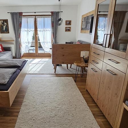 Haus Kirchplatz Daire Reit im Winkl Dış mekan fotoğraf
