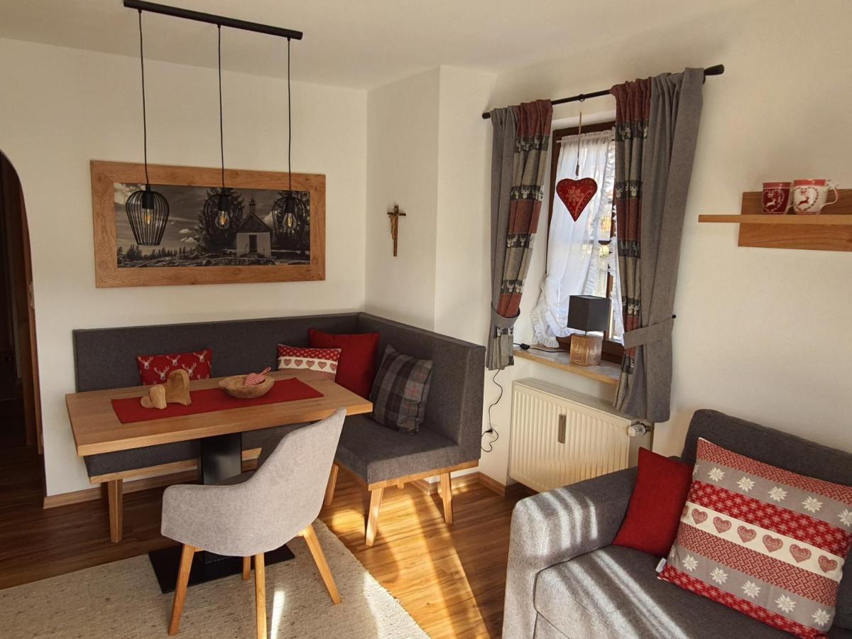 Haus Kirchplatz Daire Reit im Winkl Dış mekan fotoğraf