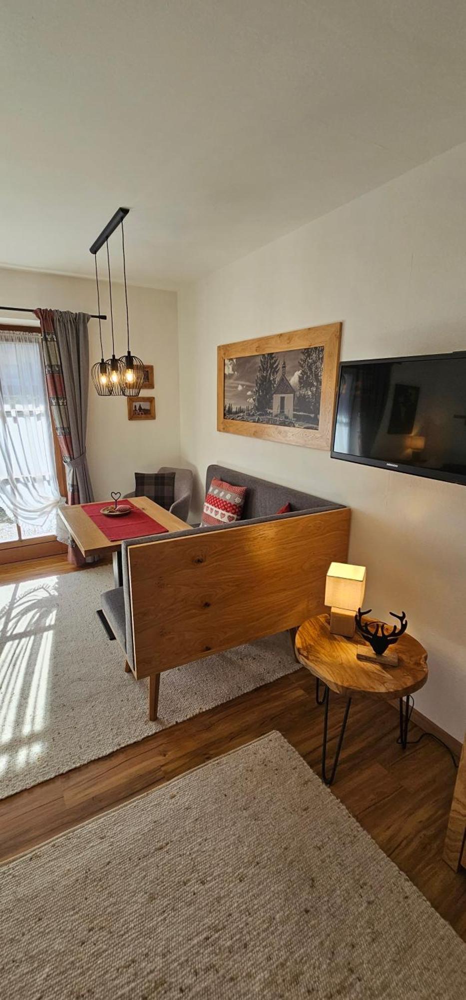 Haus Kirchplatz Daire Reit im Winkl Dış mekan fotoğraf